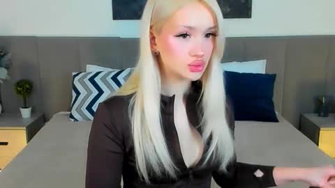 sugarwhisper online show from 03.23.26