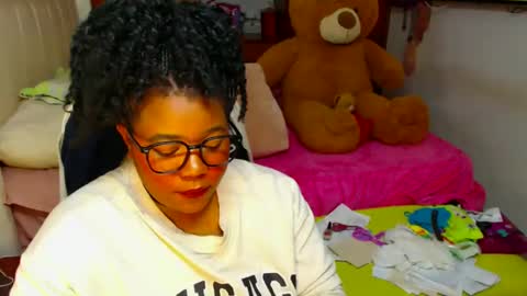 Snapshot of suggarbaby1 chatting on 12.10.24 Cami Back in 2 hours online show from 12.10.24