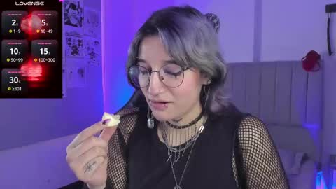    online show from 03.07.25