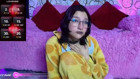    online show from 10.06.25