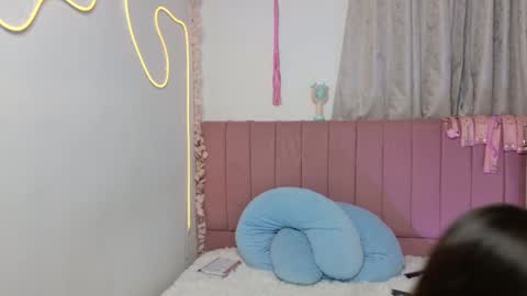 sukilove18 online show from 09.25.25