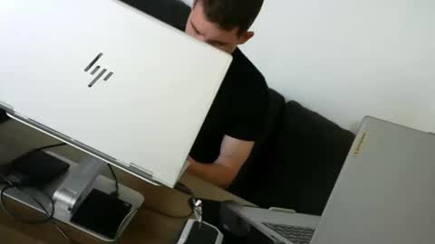 The Sultan online show from 09.11.25