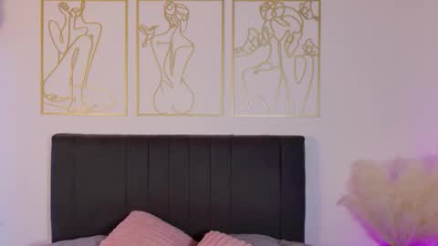 OnlyFans summer holiday online show from 10.31.25