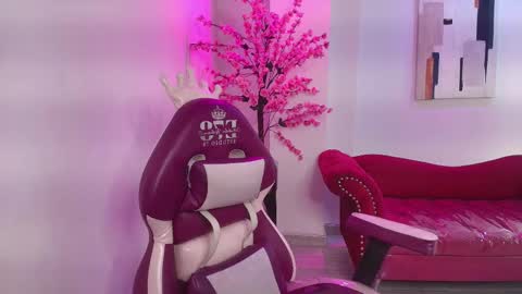 summer_miller online show from 11.30.25