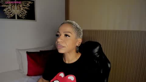 Summer online show from 04.17.26