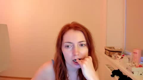 Summer Preston online show from 12.24.24