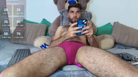 Snapshot of summer_romance chatting on 09.12.25 Andres-tattoos  Derek Hairy online show from 09.12.25