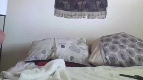 Summer Rainz online show from 02.13.25