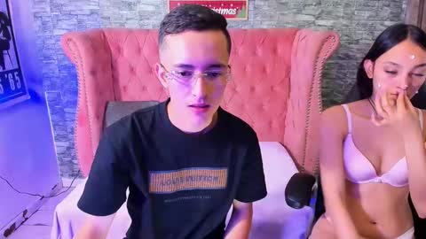 Snapshot of summeranderick chatting on 12.22.24 Summer And Erick online show from 12.22.24