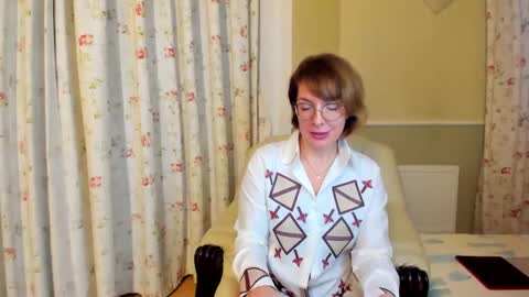 summerliza online show from 12.25.24