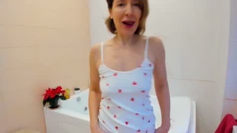 summerliza online show from 12.20.25