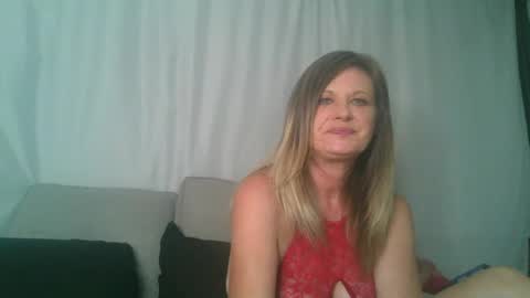 Snapshot of summerxoxo69 chatting on 06.30.26 Summerxoxo69 online show from 06.30.26