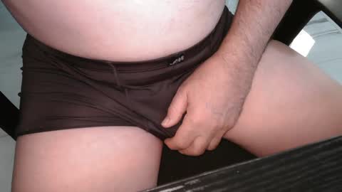 Snapshot of sun116 chatting on 11.15.25 sun116 online show from 11.15.25