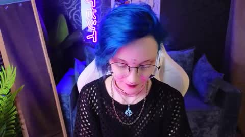 Snapshot of sun_dy chatting on 01.10.26 Sandy online show from 01.10.26