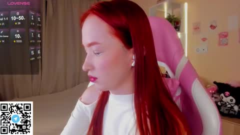 Snapshot of sunflare_ chatting on 02.16.26 sunflare_ online show from 02.16.26