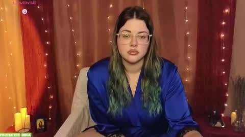 Tina. Im topless model  online show from 09.15.25
