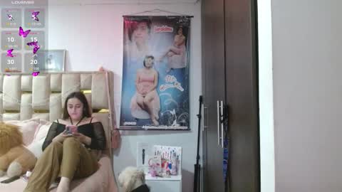 Jeraldine online show from 10.14.25