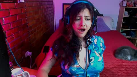 sunny online show from 12.14.24