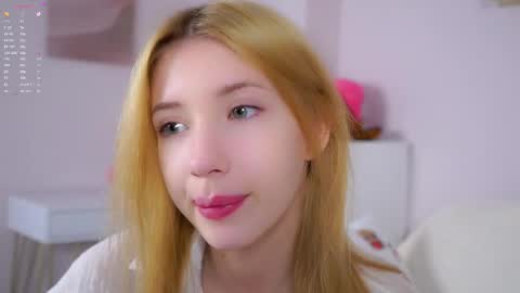 Snapshot of sunnmoonn chatting on 02.03.26 Lily online show from 02.03.26