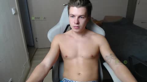 Alice and Sergey online show from 03.03.25