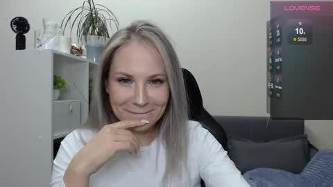 Naomi online show from 01.20.25