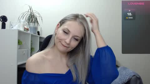 Naomi online show from 01.22.25