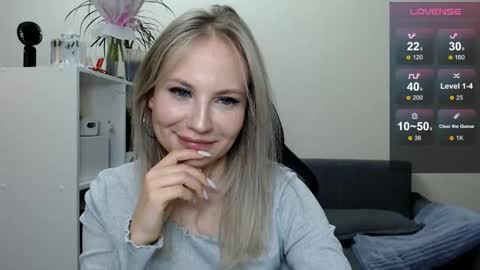 Naomi online show from 03.08.25