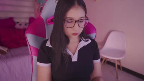 SUNNY online show from 12.18.25