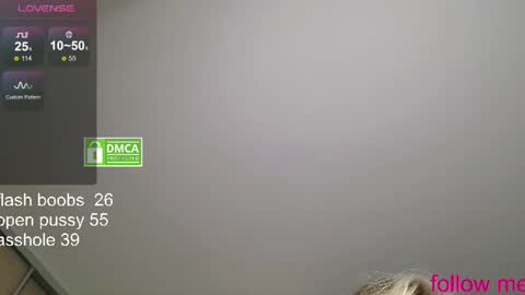 Snapshot of sunny_mood chatting on 08.01.26 sunny mood online show from 08.01.26