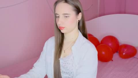 Snapshot of sunnybunnyy5 chatting on 02.20.26 Liza online show from 02.20.26