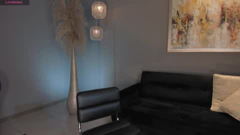 Sunny Rivers online show from 03.06.25