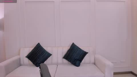 Sunny Rivers online show from 12.03.25