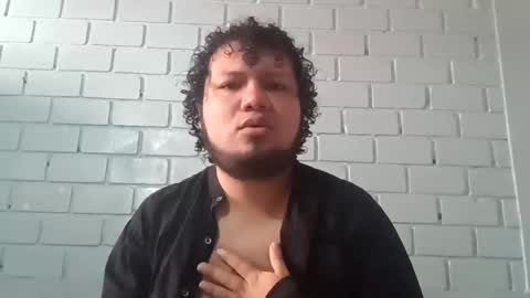 Snapshot of sunrisered9 chatting on 01.02.25 Martin online show from 01.02.25