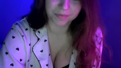 Snapshot of sunset_li chatting on 12.03.24 Lisa online show from 12.03.24