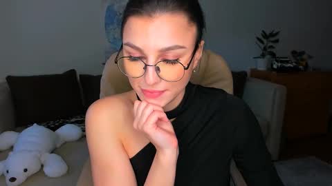 sunsetwithava online show from 02.09.25