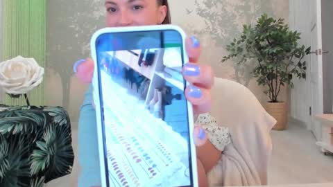 Snapshot of sunshine13_ chatting on 03.02.25 Eva online show from 03.02.25