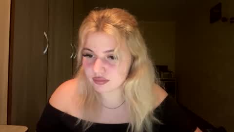 sunshinyflash online show from 11.25.25