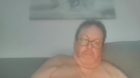 Snapshot of sunspotbaby chatting on 06.20.26 Sunspotbaby online show from 06.20.26
