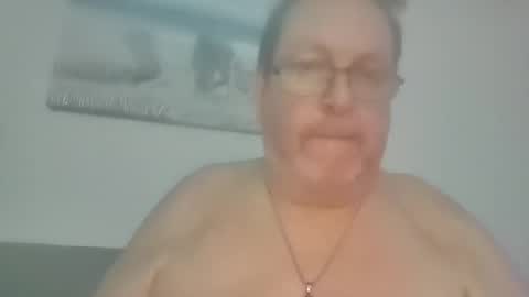 Snapshot of sunspotbaby chatting on 06.23.26 Sunspotbaby online show from 06.23.26