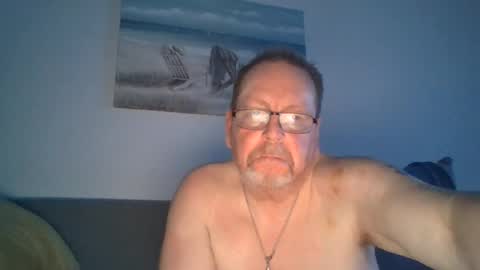 Snapshot of sunspotbaby chatting on 07.28.26 Sunspotbaby online show from 07.28.26