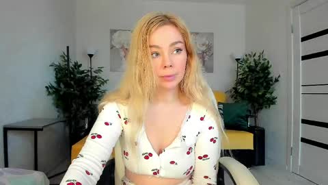 Jenn online show from 04.13.26