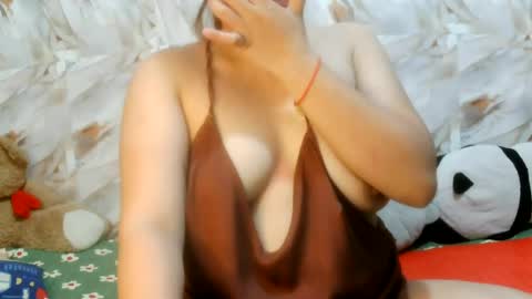Snapshot of superb_ass25 chatting on 07.17.26 KIMZY online show from 07.17.26