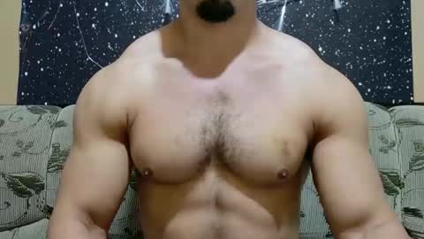 Snapshot of superbigmr chatting on 12.18.25 james online show from 12.18.25