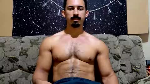 Snapshot of superbigmr chatting on 01.08.26 james online show from 01.08.26