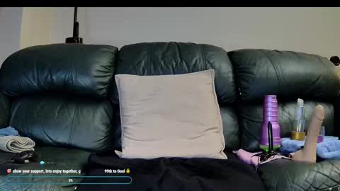 Thomas online show from 11.25.25