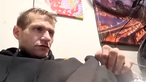 Snapshot of superhornedupgangsta831 chatting on 01.19.25 SuperhorndupGangsta online show from 01.19.25