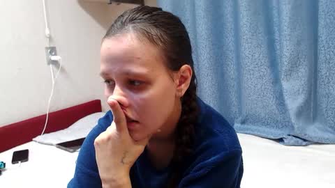 Alisa online show from 10.26.25