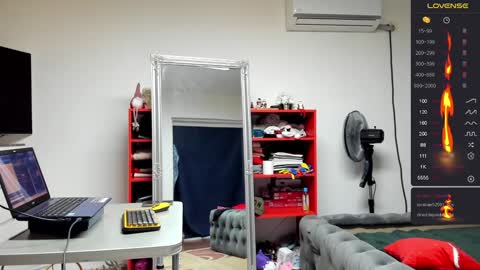 supermanboyxxl online show from 01.02.25