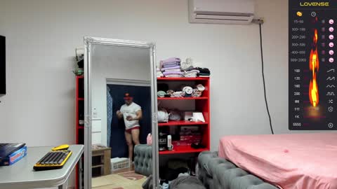 supermanboyxxl online show from 01.25.25