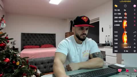 supermanboyxxl online show from 12.16.25